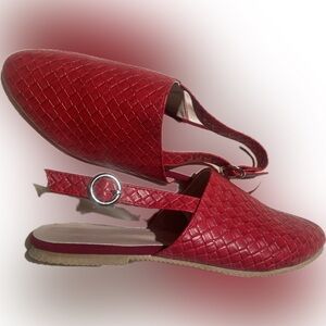 NWOT Elegant Red Woven Women's slingback flats